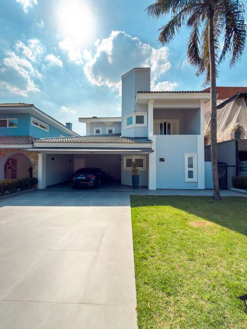 Casa em Condomínio
