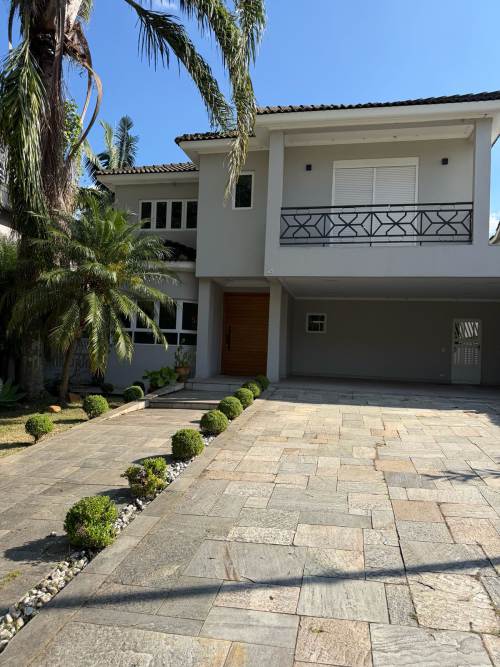 Casa em Condomínio 18 do Forte Residencial Alphaville