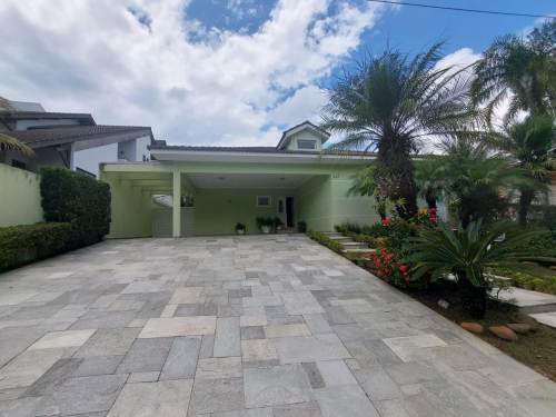 Casa em Condomínio