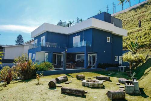 Casa em Condomínio Valville 01 Alphaville  