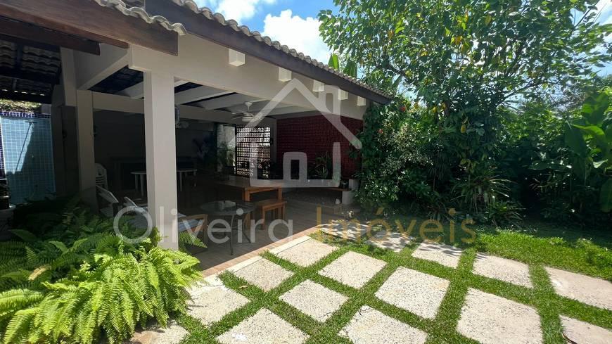 Casa em Condomínio Jardim Acapulco  