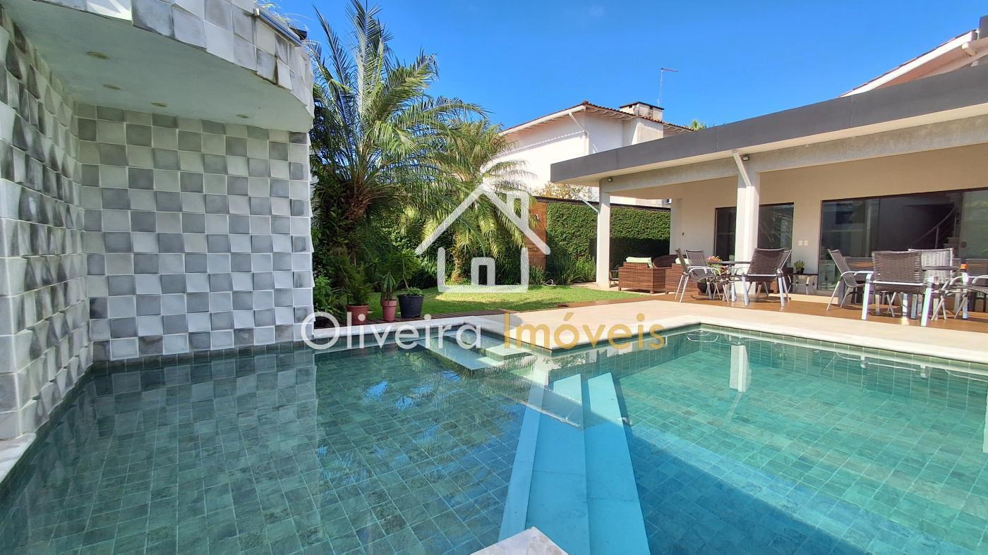 Casa em Condomínio Jardim Acapulco  