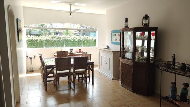 Casa em Condomínio Jardim Acapulco Guarujá 