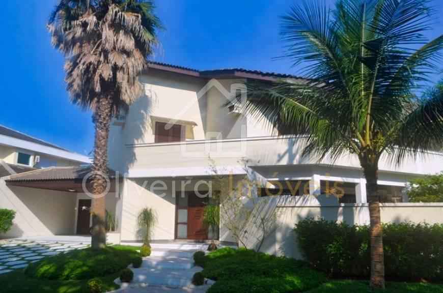 Casa em Condomínio Jardim Acapulco  