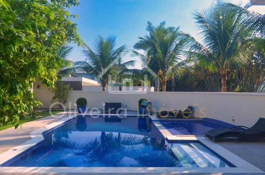 Casa em Condomínio Jardim Acapulco  