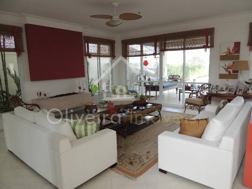 Casa em Condomínio Jardim Acapulco  