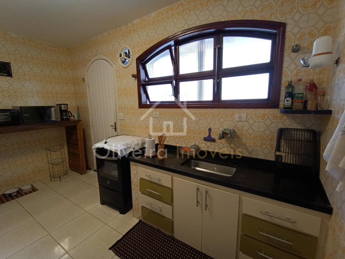 Casa em Condomínio Jardim Acapulco  