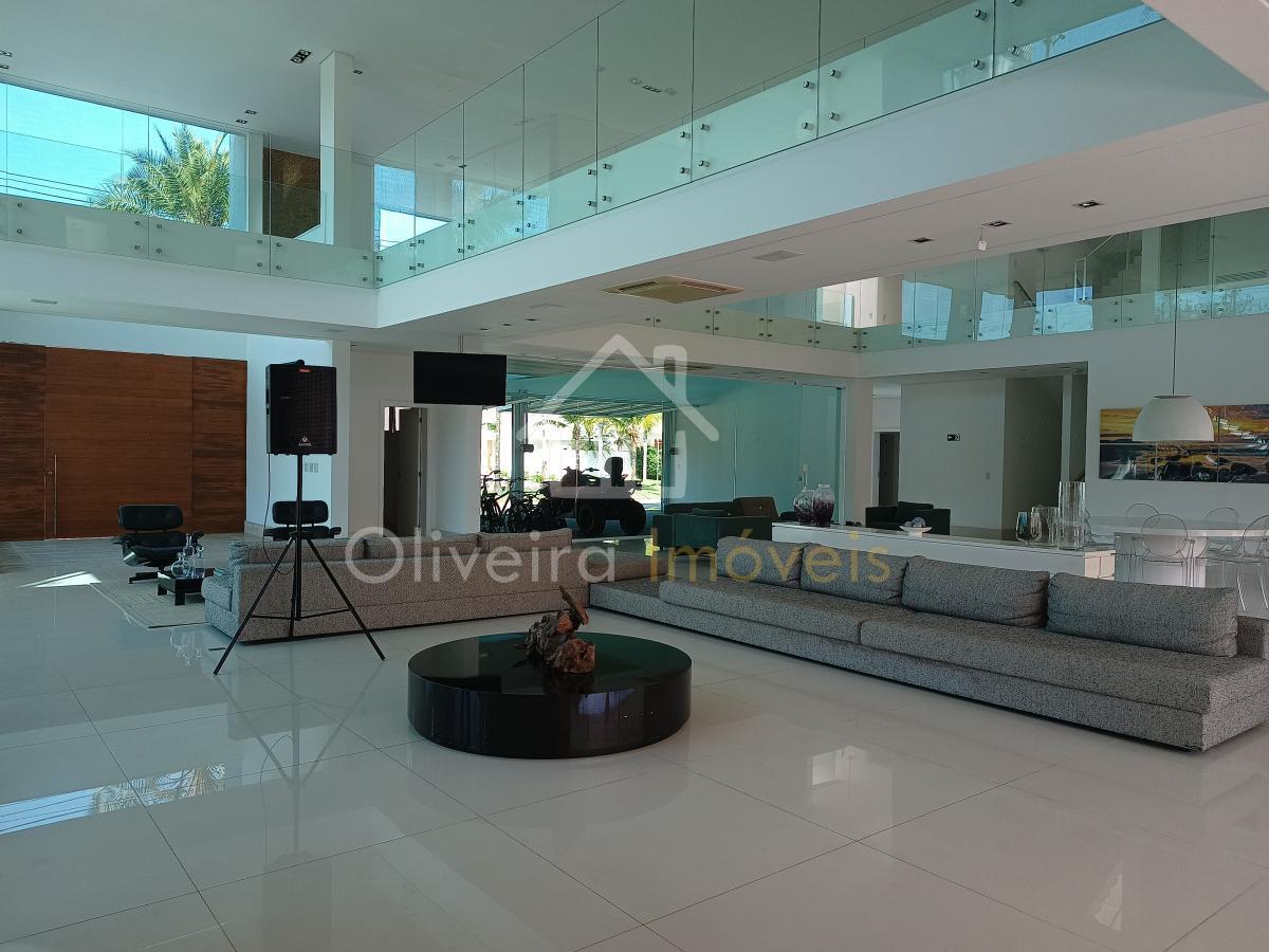 Casa em Condomínio Jardim Acapulco  