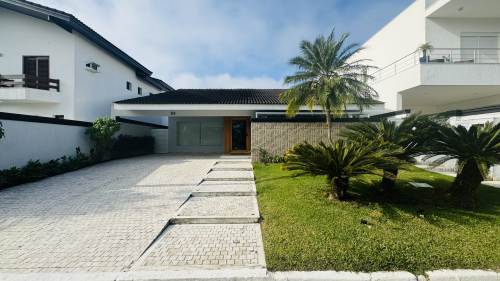 Casa em Condomínio Jardim Acapulco Guarujá 