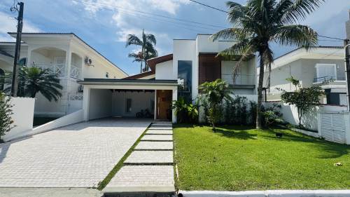 Casa em Condomínio
