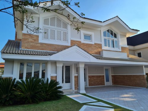 Casa Com 5 Suítes no Alphaville 02