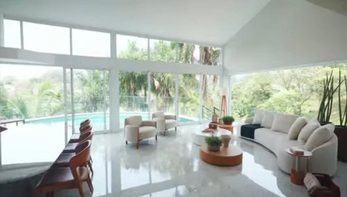 Casa a Venda em Alphaville Tamboré 01