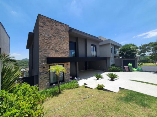 Casa a Venda Genesis 02