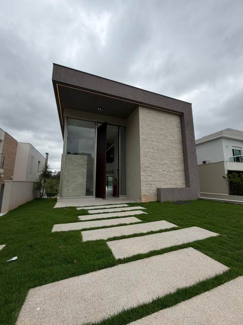 Casa Nova a Venda Com 04 Suítes em Alphaville no Melville