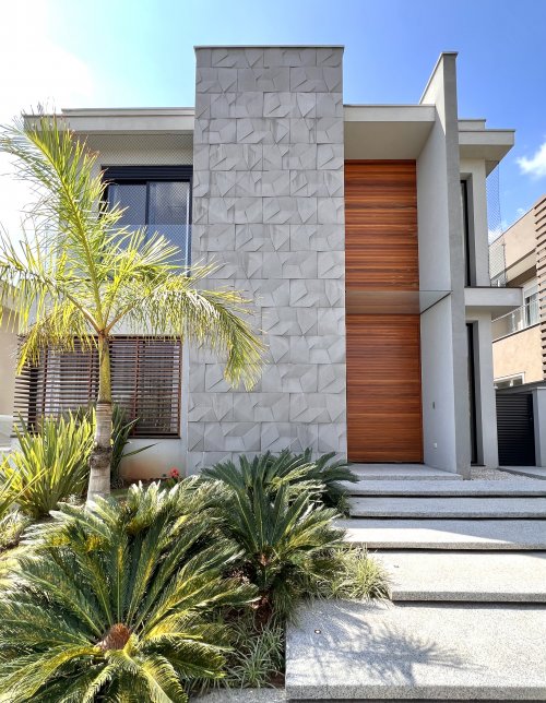 Excelente Casa Com Uma Vista Maravilhosa , Num dos Melhores Condomínios !