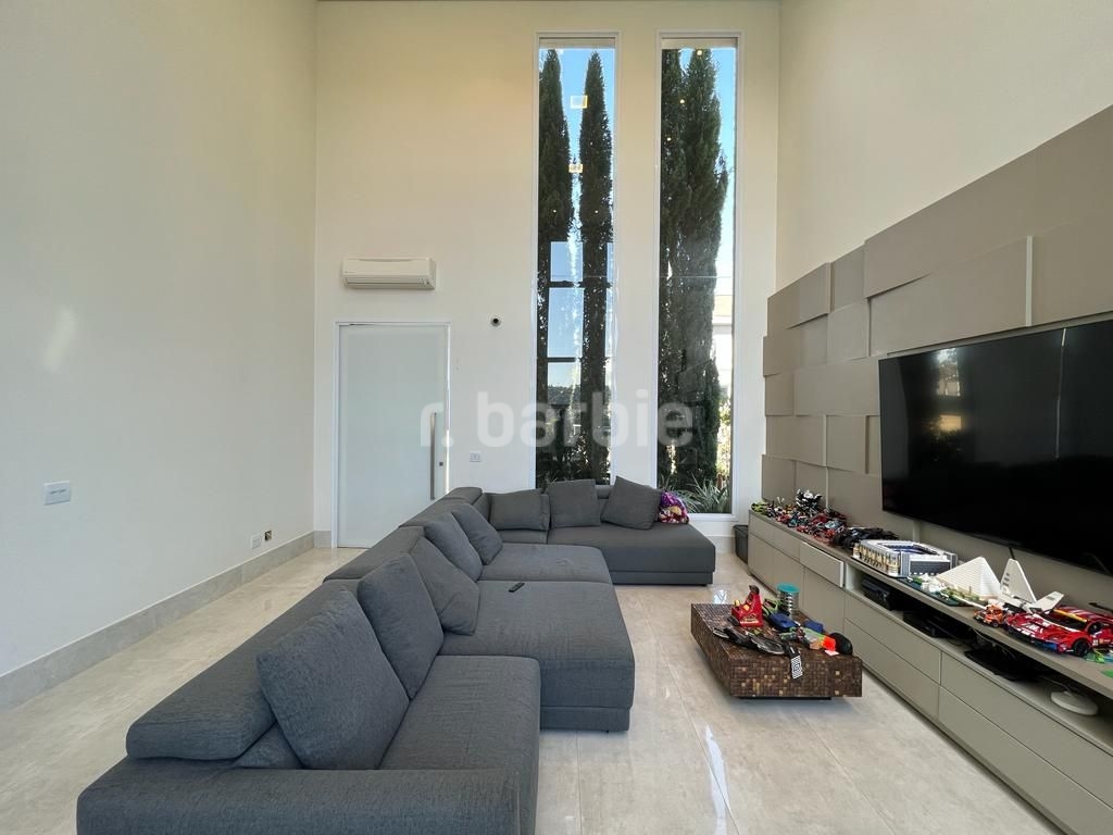 Casa em Condomínio Alphaville Santana de Parnaíba 