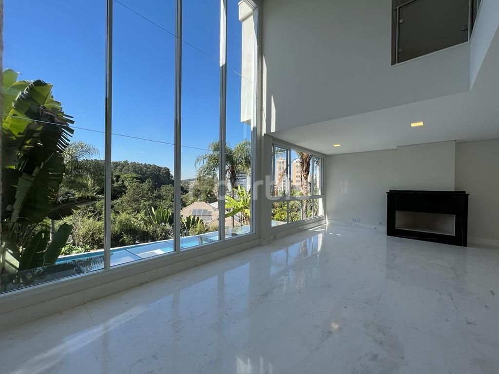 Casa em Condomínio Alphaville Santana de Parnaíba 