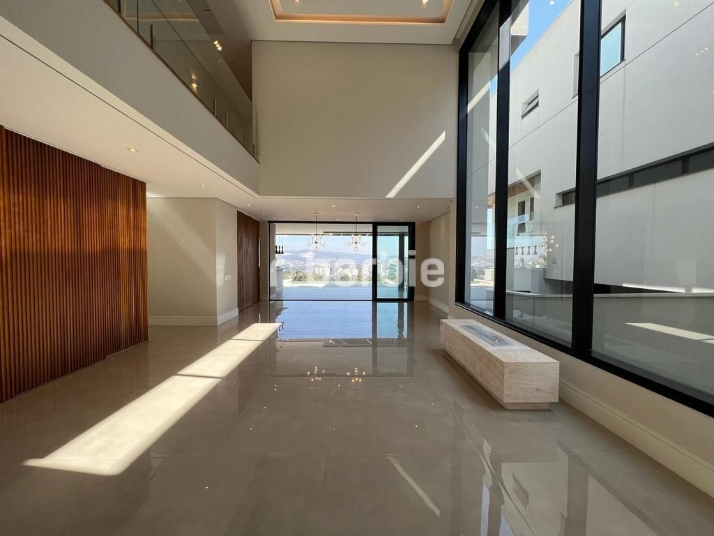 Casa em Condomínio Tamboré Santana de Parnaíba 