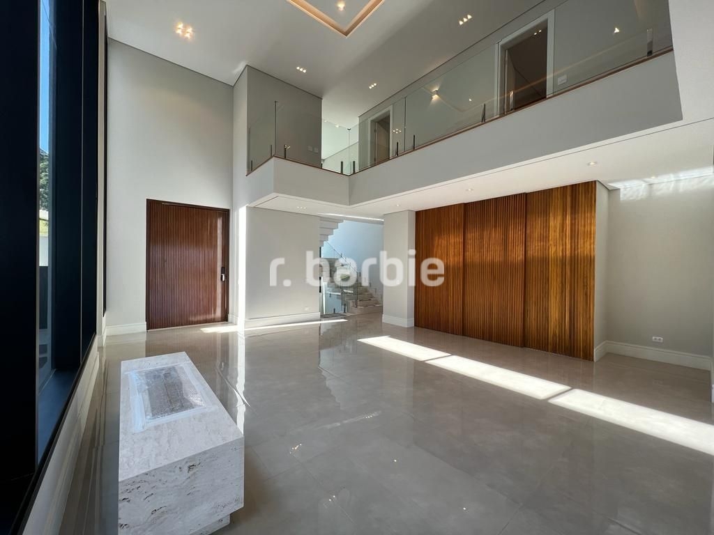 Casa em Condomínio Tamboré Santana de Parnaíba 