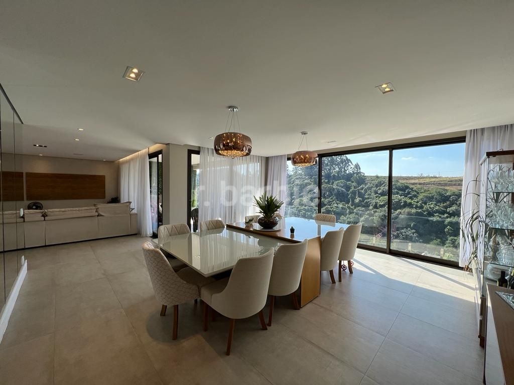 Casa em Condomínio Alphaville Santana de Parnaíba 