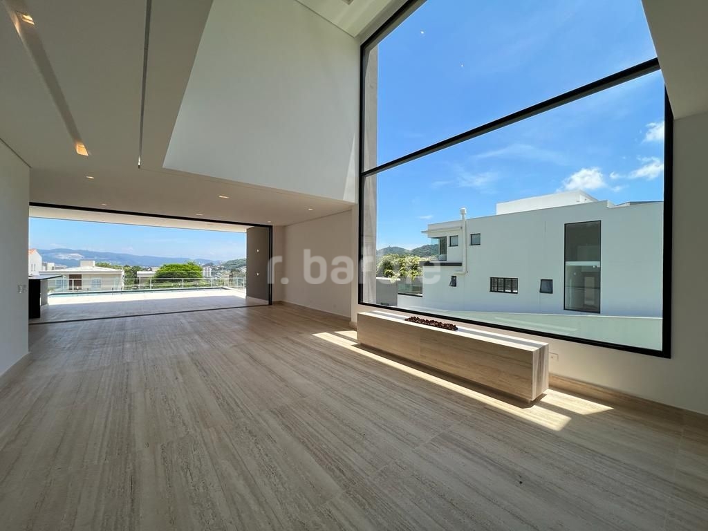 Casa em Condomínio Tamboré Santana de Parnaíba 