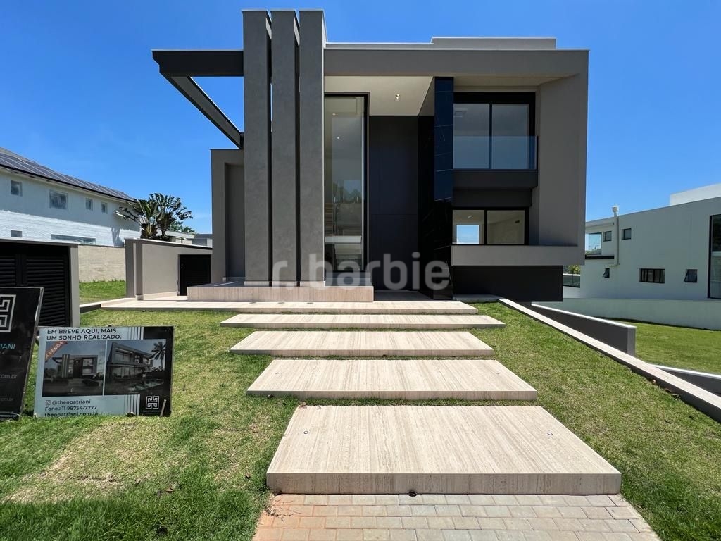 Casa em Condomínio Tamboré Santana de Parnaíba 