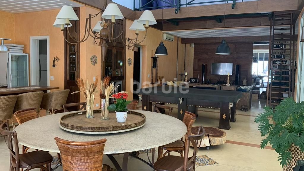 Casa em Condomínio Alphaville Santana de Parnaíba 