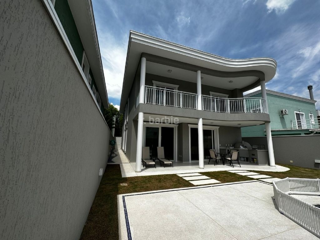 Casa em Condomínio Alphaville  Santana de Parnaíba 