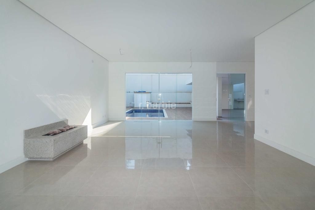 Casa em Condomínio Alphaville Santana de Parnaíba 