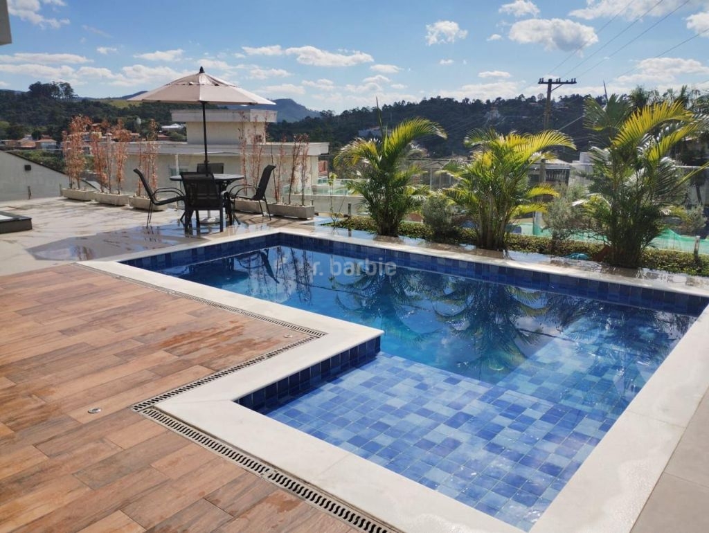 Casa em Condomínio Suru Santana de Parnaíba 