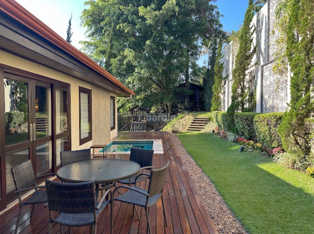 Casa em Condomínio Morada dos Pinheiros (Aldeia da Serra) Santana de Parnaíba 