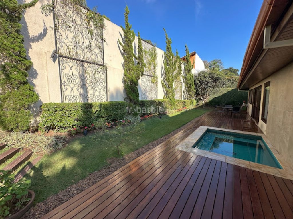 Casa em Condomínio Morada dos Pinheiros (Aldeia da Serra) Santana de Parnaíba 