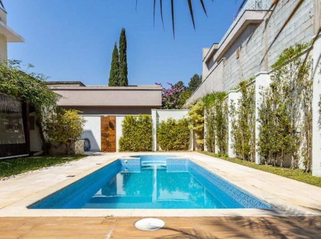 Casa em Condomínio Alphaville Santana de Parnaíba 