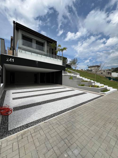 Casa em Condomínio Sítio do Morro Santana de Parnaíba 