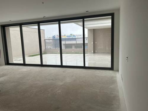 Casa em Condomínio Tamboré Santana de Parnaíba 