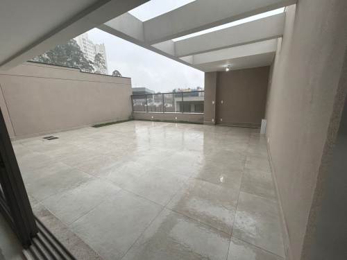 Casa em Condomínio Tamboré Santana de Parnaíba 