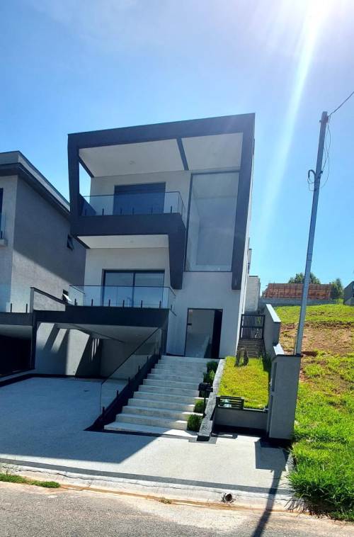 Casa em Condomínio Suru Santana de Parnaíba 