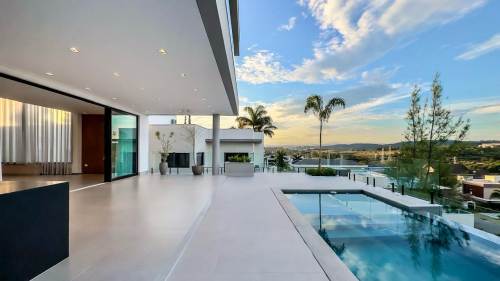 Casa em Condomínio Alphaville Santana de Parnaíba 