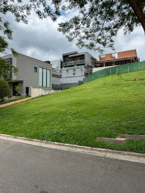 Terreno em Condomínio Alphaville Santana de Parnaíba 