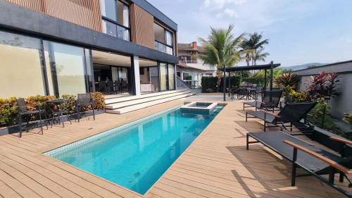 Casa em Condomínio Alphaville Santana de Parnaíba 