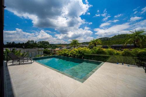 Casa em Condomínio Tamboré Santana de Parnaíba 
