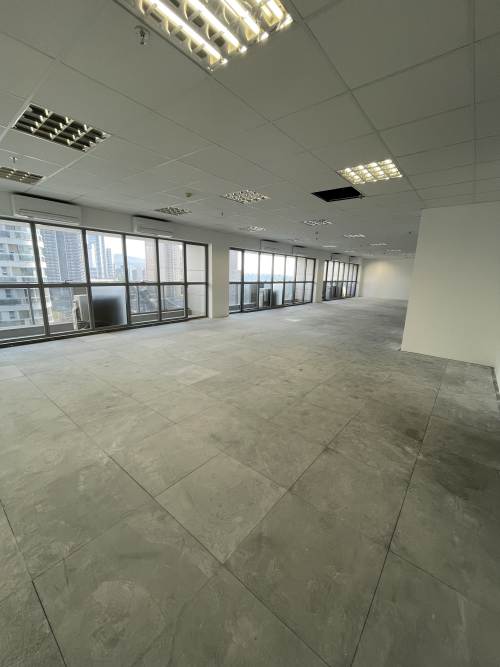 Sala Comercial Dezoito do Forte Empresarial/Alphaville. Barueri 