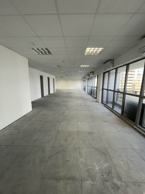 Sala Comercial Dezoito do Forte Empresarial/Alphaville. Barueri 