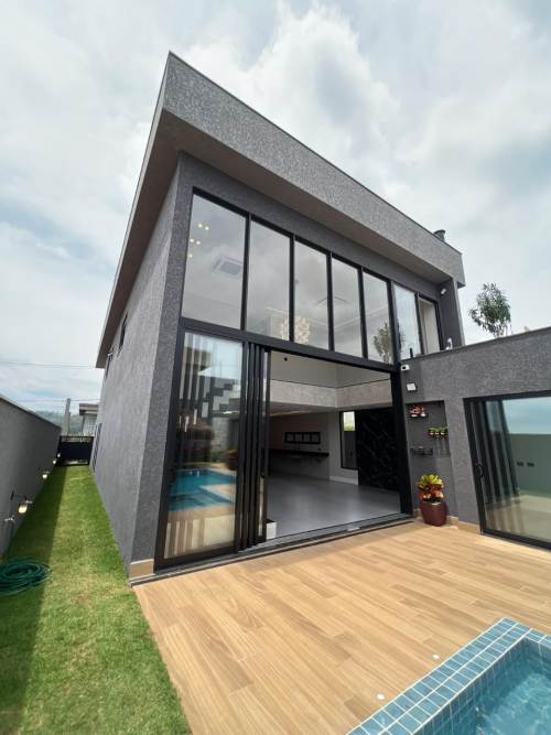 Casa em Condomínio Sítio do Morro Santana de Parnaíba 