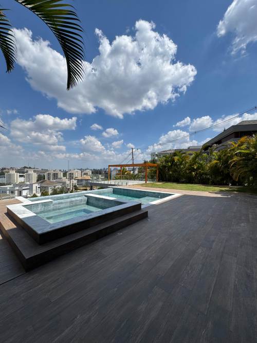 Casa em Condomínio Tamboré Santana de Parnaíba 