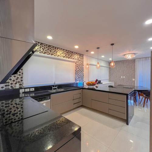 Casa em Condomínio Tamboré Santana de Parnaíba 