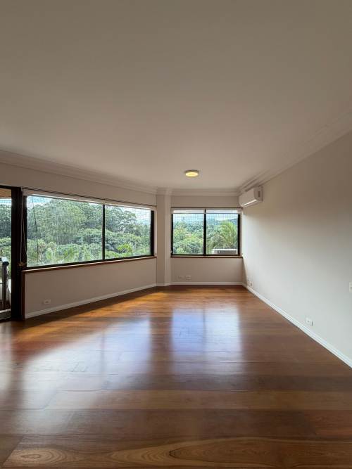 Apartamento Dezoito do Forte Empresarial/Alphaville. Barueri 