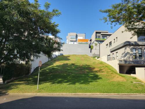 Terreno em Condomínio Alphaville Santana de Parnaíba 