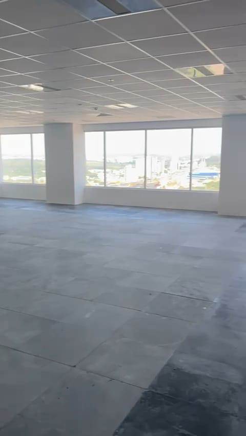 Prédio Comercial Alphaville Centro Industrial e Empresarial/Alphaville. Barueri 