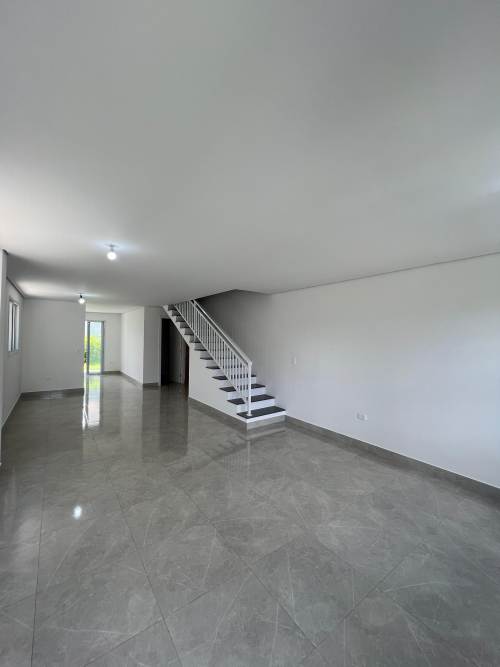 Casa em Condomínio Villas do Jaguari Santana de Parnaíba 